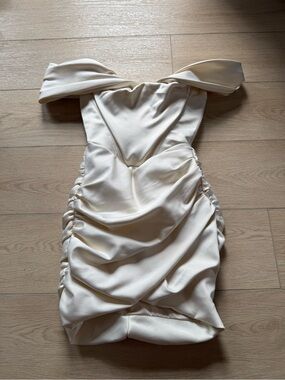House of CB | Dresses | House Of Cb Maliha Buttercup Bandage Halter Mini  Dress Nwot | Poshmark